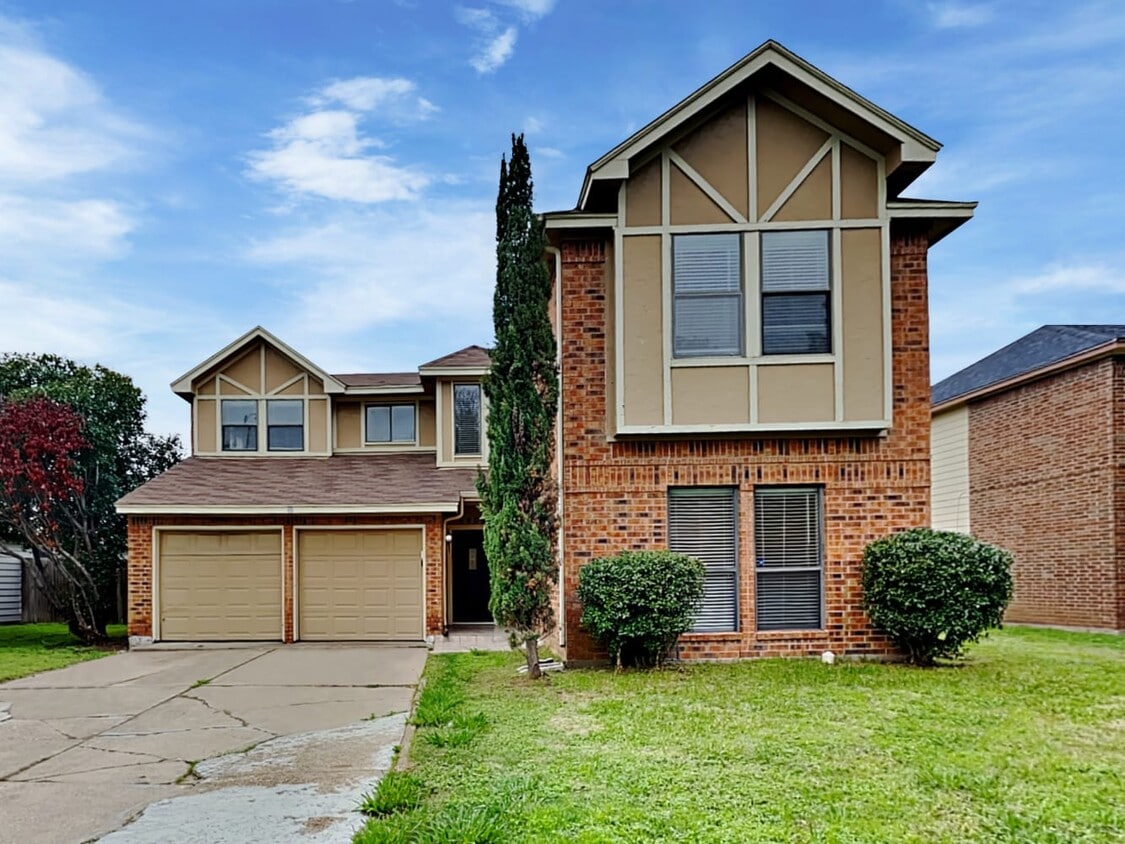 6408 Meadow Glen Dr House Rental in Arlington, TX