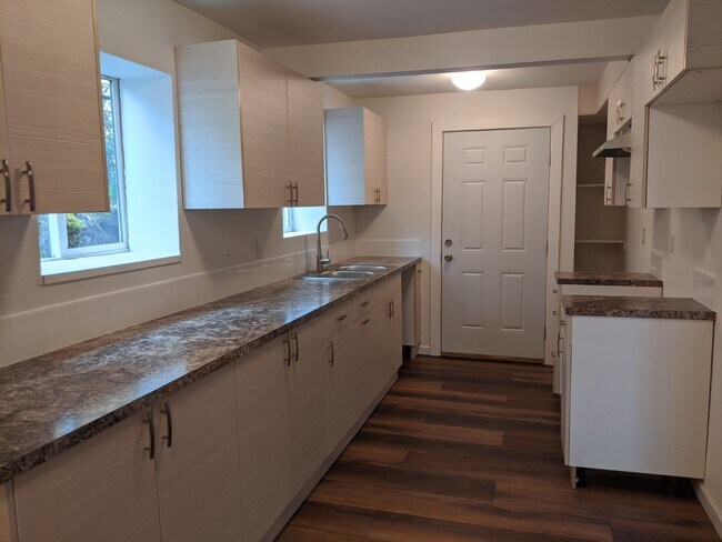Foto del edificio - 4525 Rainier Ave S