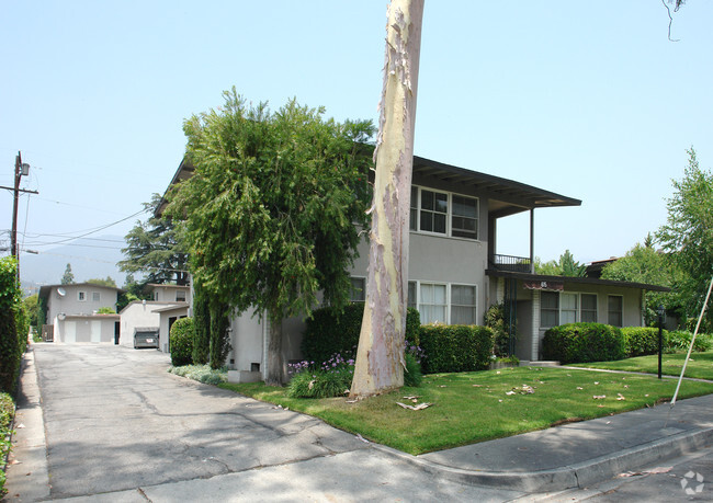 Building Photo - Park Place Apartments