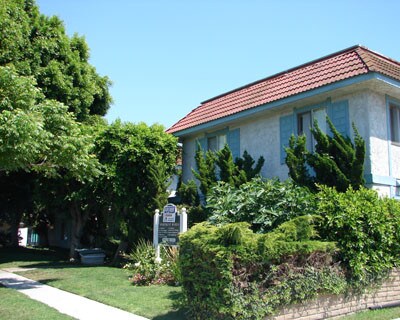 Primary Photo - 241 Avocado St