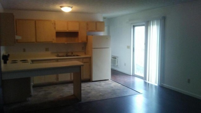 Building Photo - 329 Boyd St. Apt.# 30