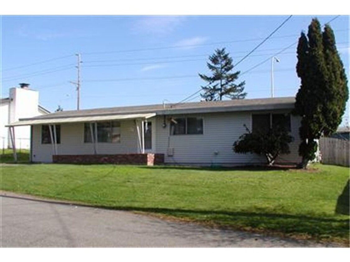 Foto principal - Newly Renovated 3 Bedroom Home in Federal Way