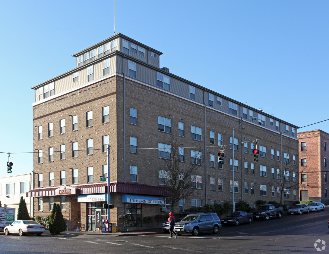 Primary Photo - Roosevelt Tower Apartments