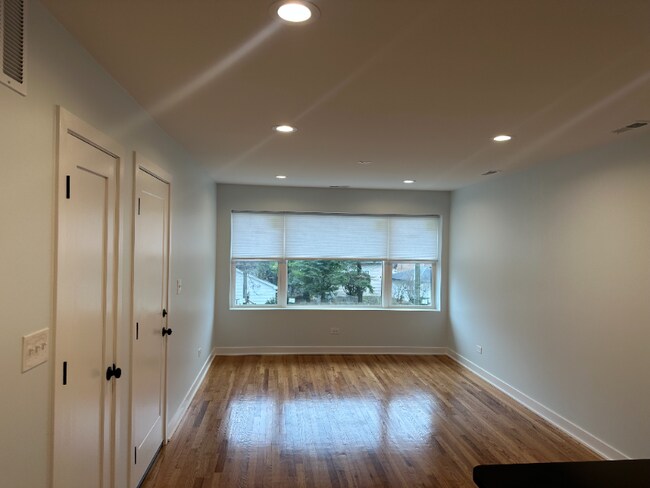 Foto del edificio - 7848 W 26th St