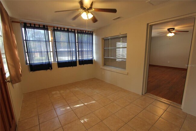 Foto del edificio - 620 38th St W