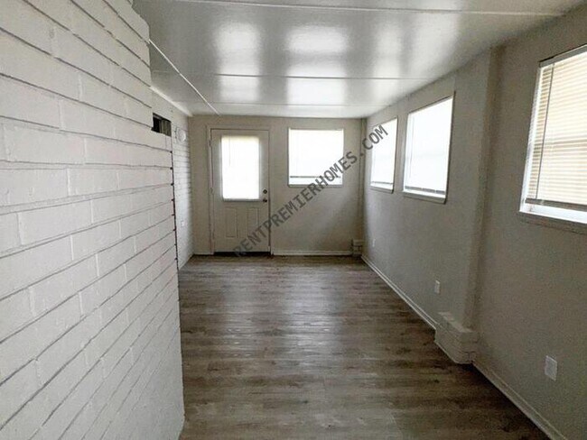 Foto del edificio - 2228 S Whitbourne Pl