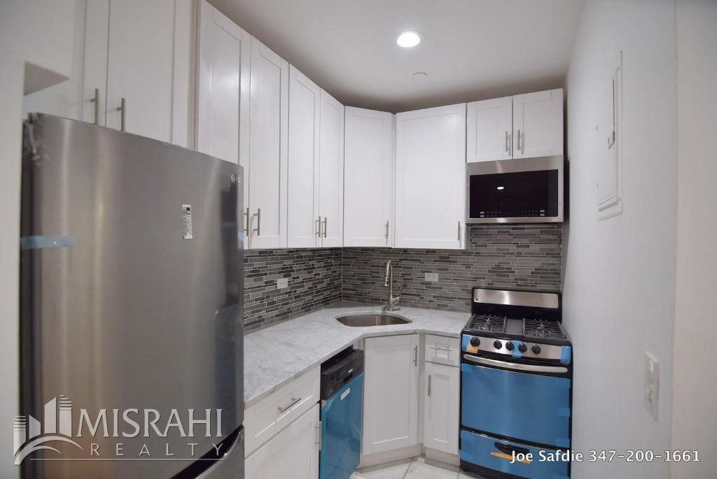 Foto principal - 163 W 71st St