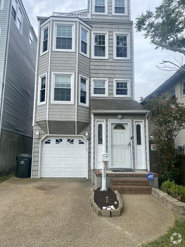 Building Photo - 829 W Ocean View Ave
