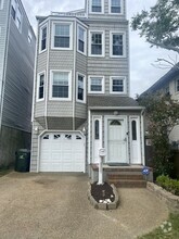 Building Photo - 829 W Ocean View Ave