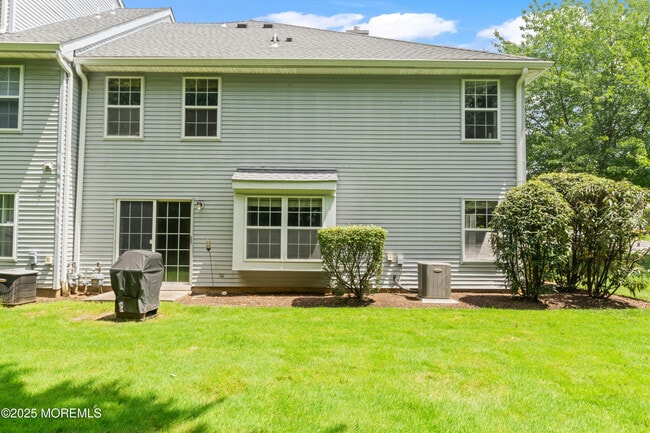 Building Photo - 452 Indigo Ct
