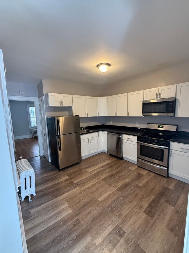 Interior Photo - West Hartford Collection