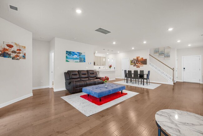 Foto del edificio - 2614 Arbor Loop Dr