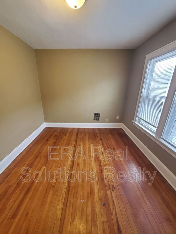 2745 Steele Ave, Columbus, OH 43204 House Rental in Columbus, OH