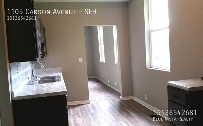 Foto del edificio - 1105 Carson Ave