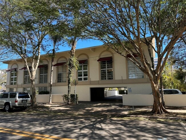 Building Photo - 234 Antiquera Ave