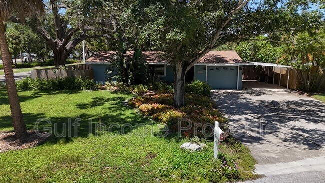 Foto del edificio - 5012 29th Ave W