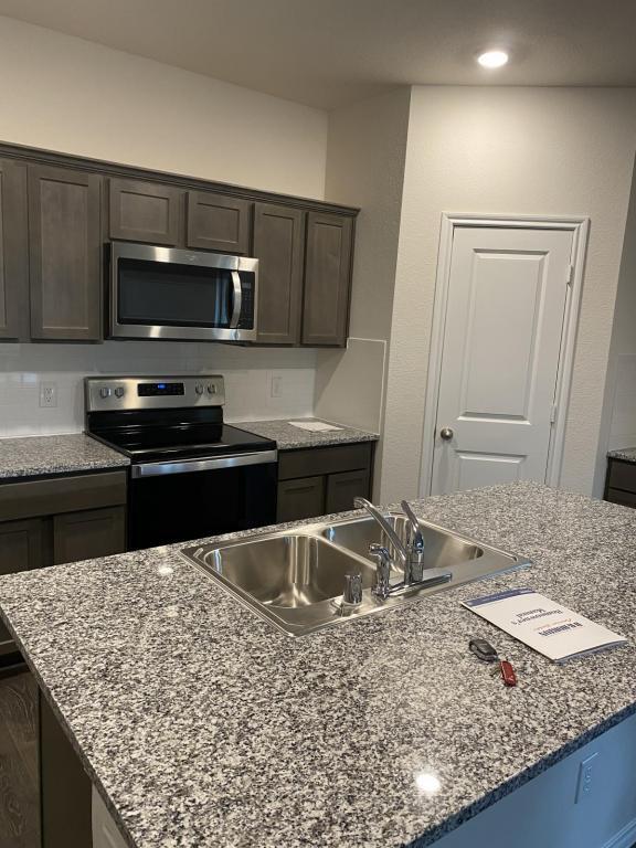 Building Photo - 4403 Coaldale Drive