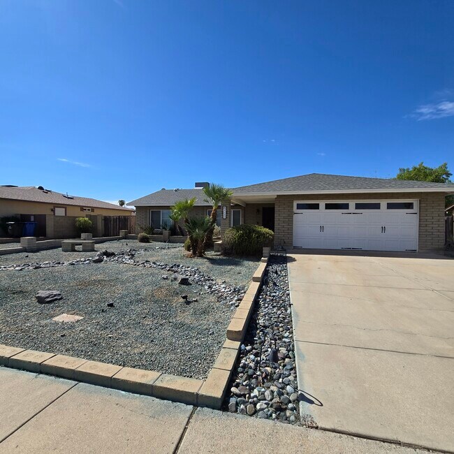 Building Photo - 3137 W Wescott Dr