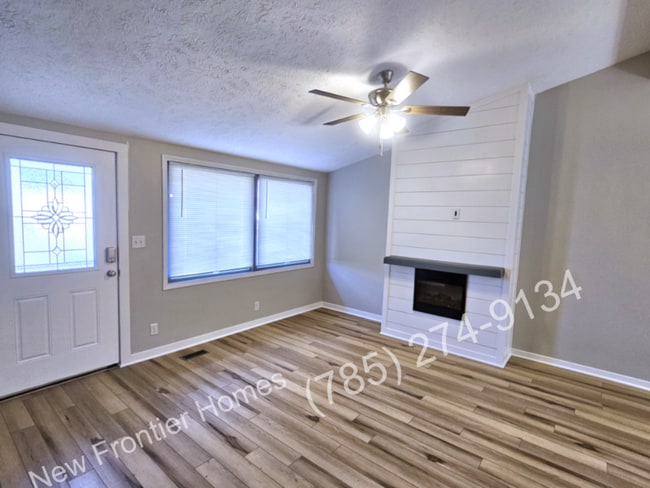 Building Photo - 122 Albany St