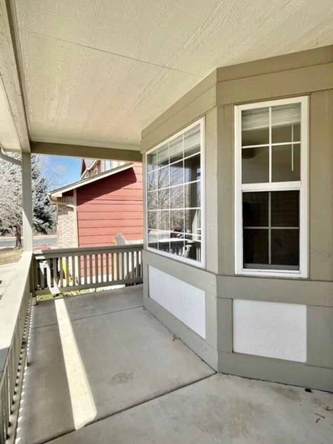 Photo - Two Story 4 Bed/2.5 Bath Home in Walking Distance to Cottonwood Park