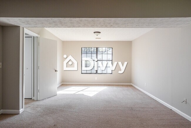 Building Photo - 2157 Sara Ashley Way