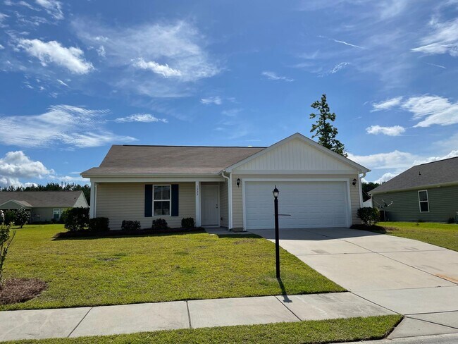 Building Photo - AVAILABLE SOON! Don't miss this Beautiful 3BR/2BA home in St. John's Ridge!