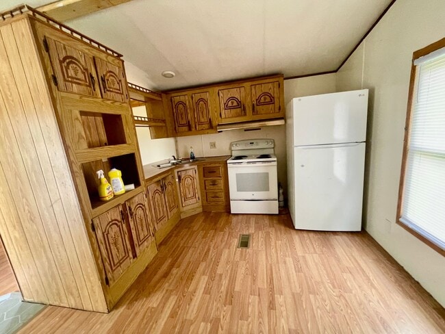 Photo - 2 Bed 1 Bath- Aliquippa PA House