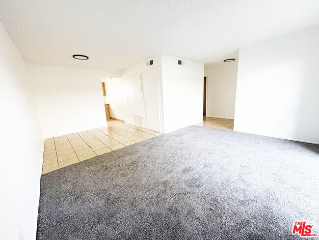 Foto del edificio - 4180 Marlton Ave