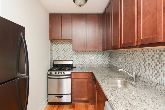 Foto del edificio - 555 W Arlington