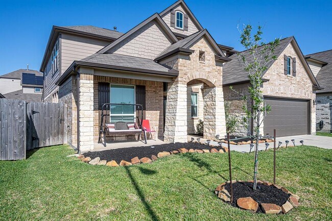 Building Photo - 4519 Hronas Dr