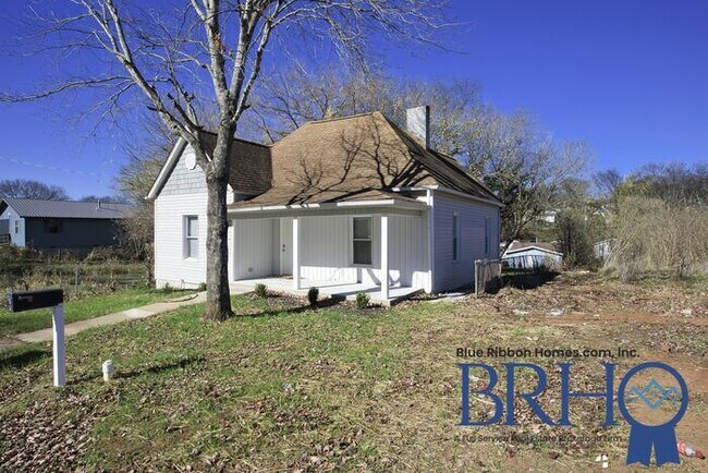 Foto del edificio - 1311 W Baxter Ave