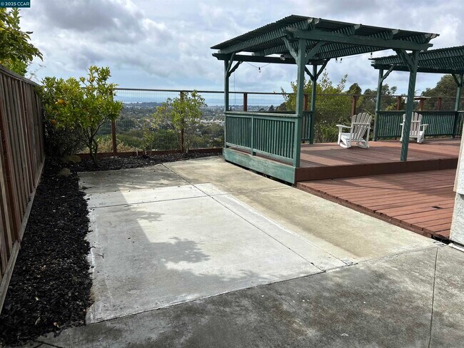 Foto del edificio - 445 Southport Way