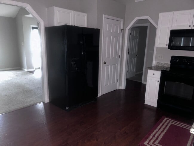 Building Photo - 3 Bedroom Single Family Home in Knightdale