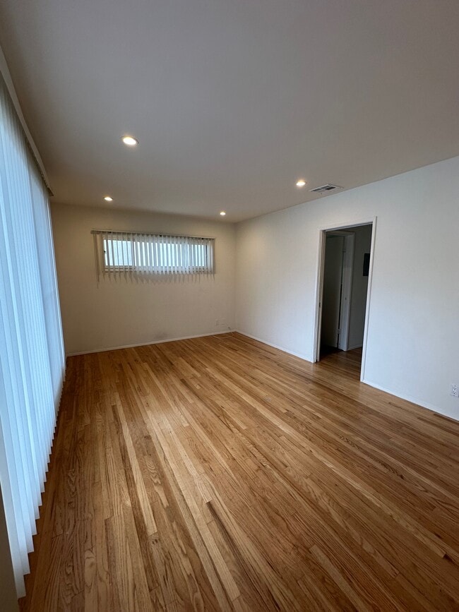 Bedroom - 1212 N Formosa Ave