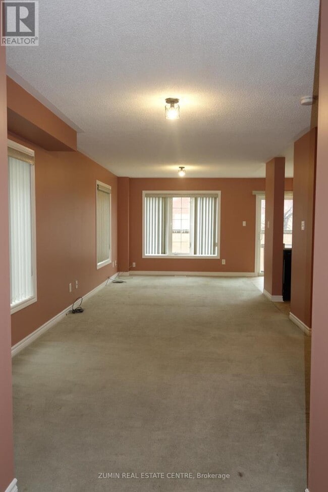 Building Photo - 37 Kintyre St