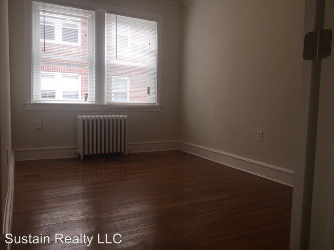 Building Photo - 1511-1513-1513 Elmwood Ave