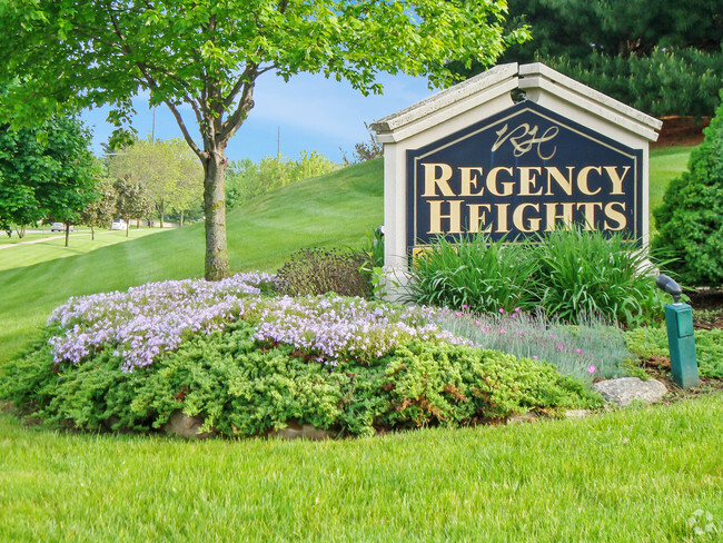 Building Photo - Regency Heights (55+ Community)