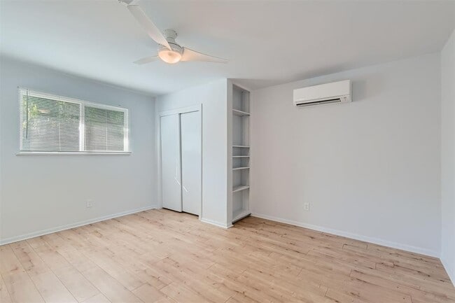 Building Photo - 1508 Ridgemont Dr