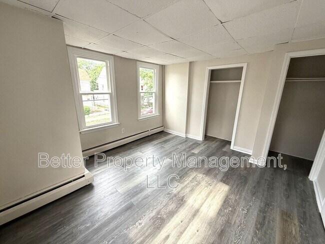 Foto del edificio - 313 E Pine St.