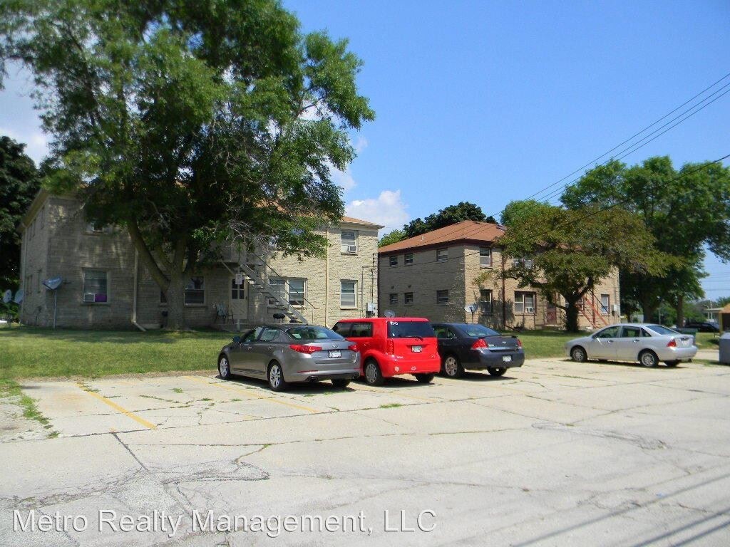 Building Photo - 5415 W Forest Home Ave
