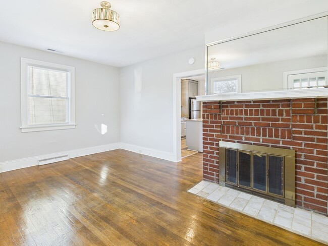 Building Photo - 3807 Midlothian Tpke