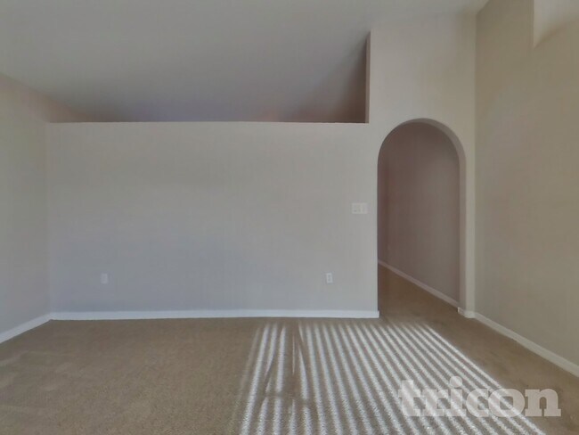 Foto del edificio - 423 N Shaylee Ln