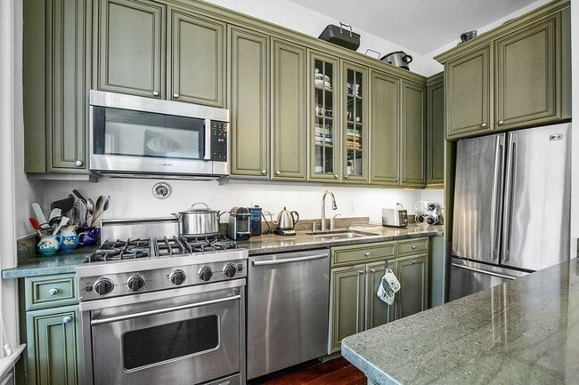 Foto del edificio - 692 Tremont St