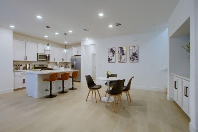 Foto del edificio - 2123 Sieber Dr