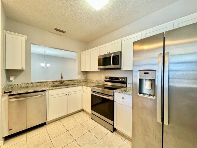 Building Photo - 6436 Cypressdale Dr