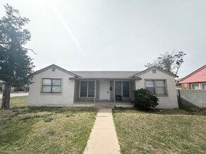 Building Photo - 1301 N Colorado St