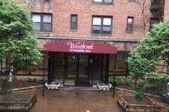 Foto del edificio - 10 Franklin Ave
