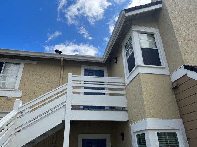 Building Photo - Remodeled 1 Bedroom Condo Fairfield *Star ...