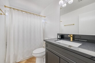 Building Photo - 6752 Lookout Lodge Ln