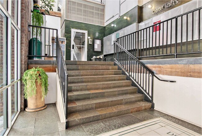 Foto del edificio - 1/1 True Industrial Loft Downtown